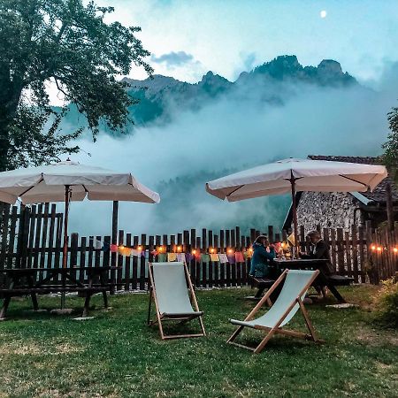 Visaisa Taverna & Foresteria Ачельо Екстериор снимка